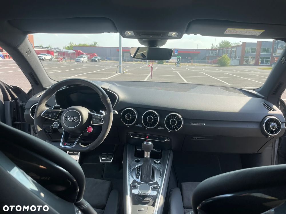 Audi TT RS Coupé quattro S tronic - 29