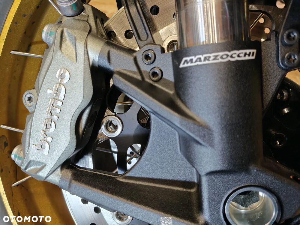 QJMOTOR SRT900SX - 8