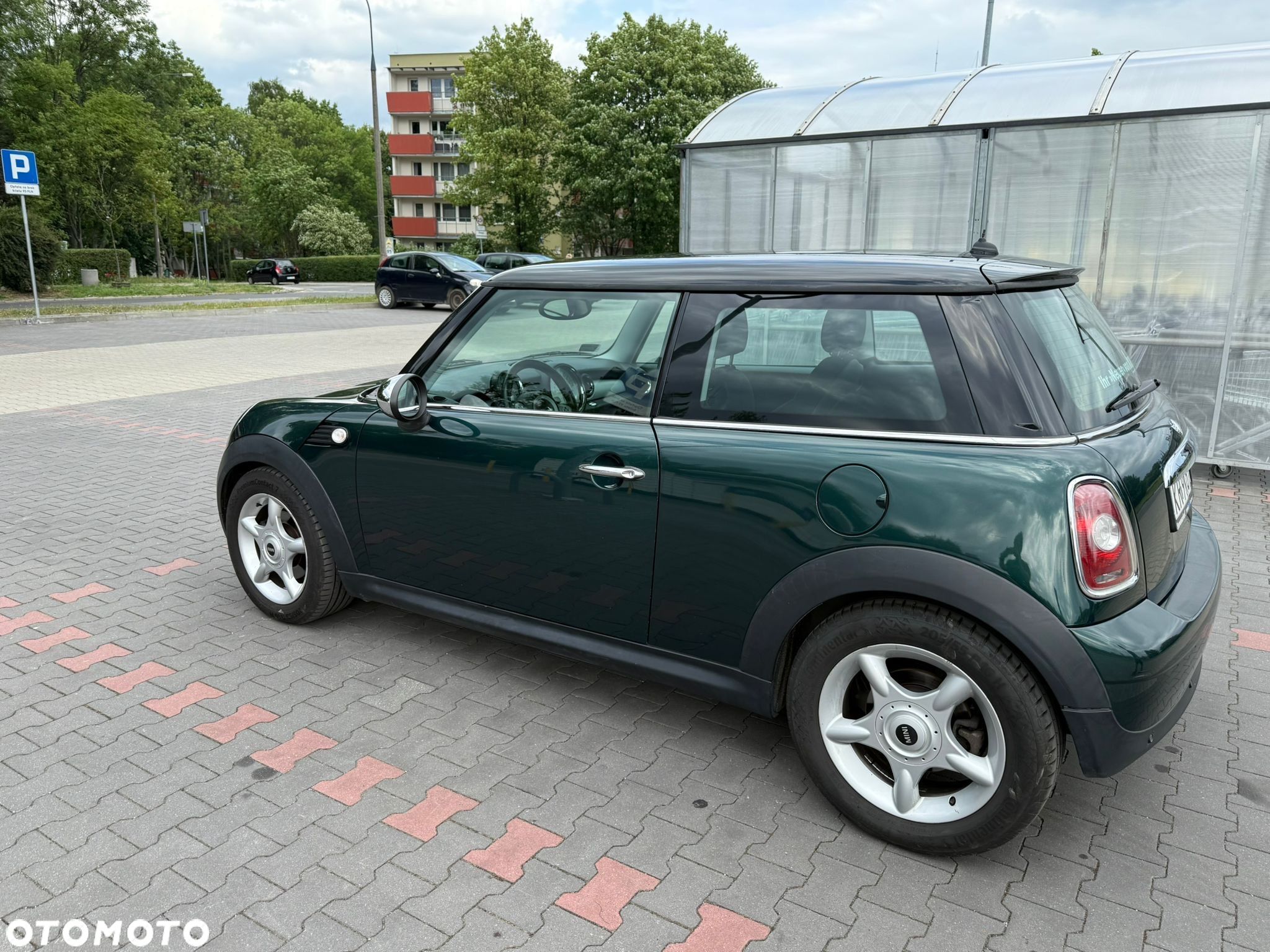 MINI Cooper Standard - 1