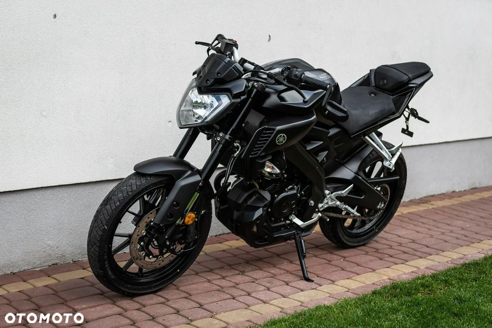 Yamaha MT - 6