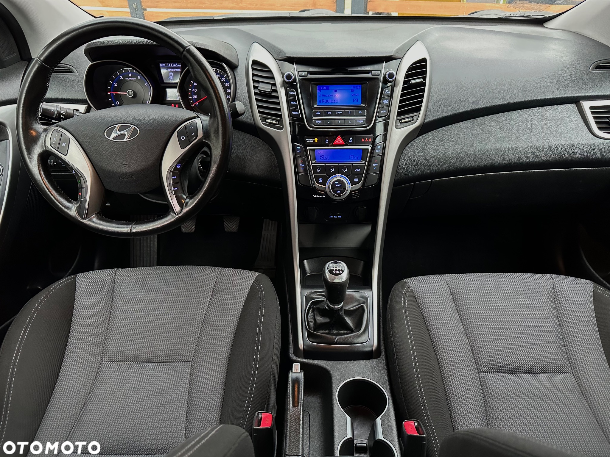 Hyundai i30 1.6 Premium - 6
