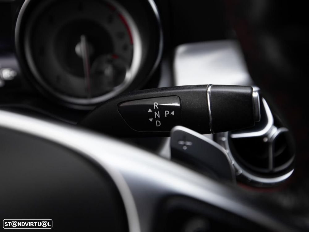 Mercedes-Benz CLA 200 - 18