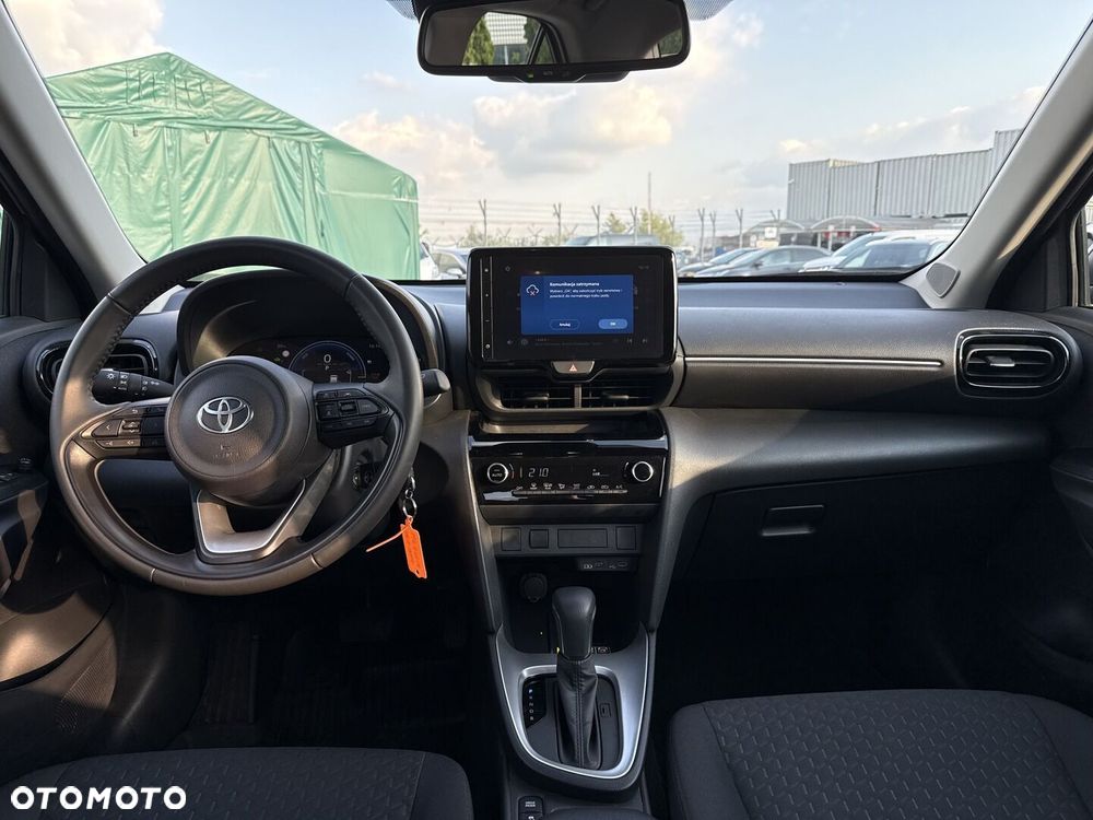 Toyota Yaris Cross Hybrid 1.5 Comfort - 12