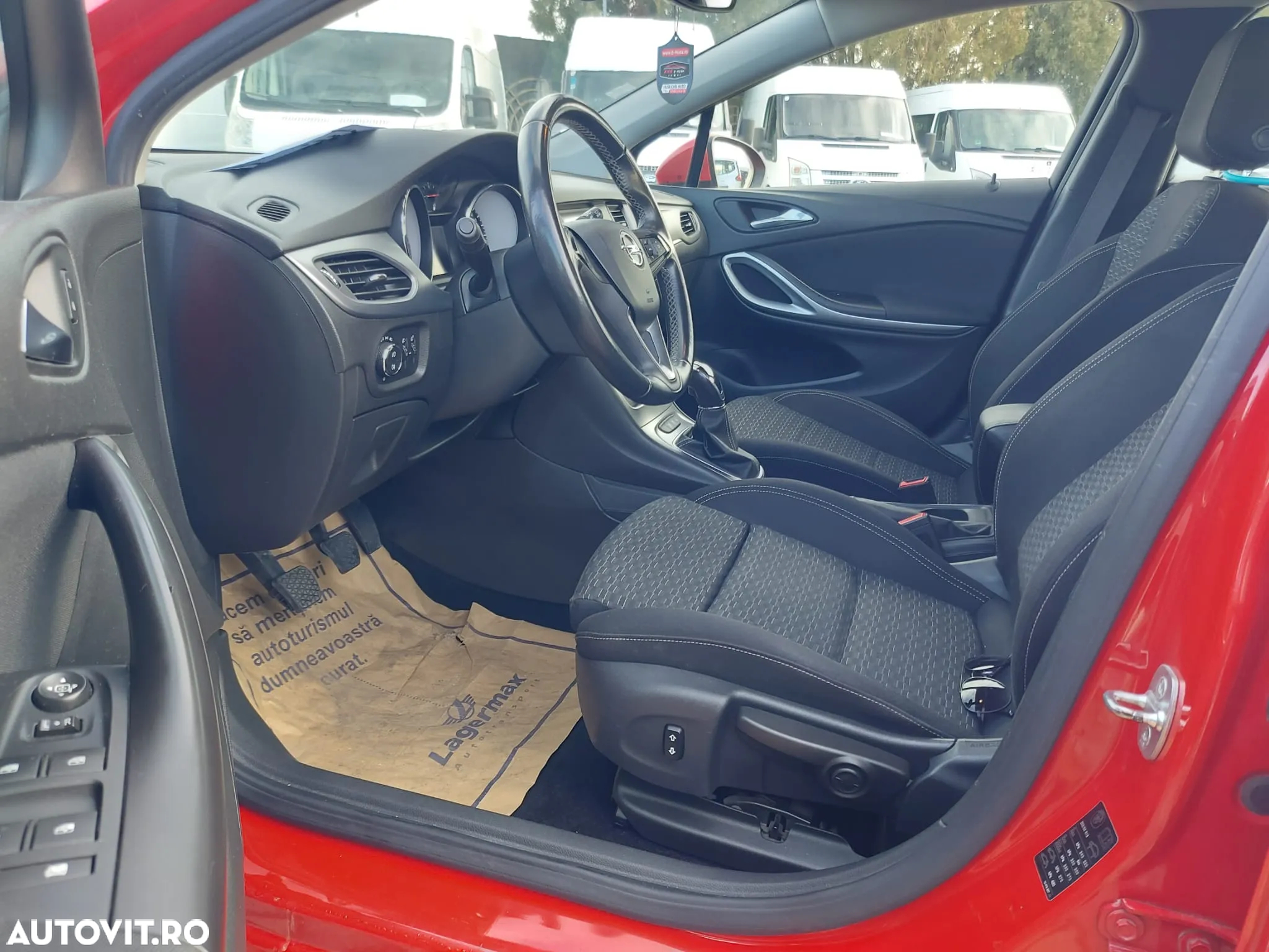 Opel Astra 1.6 D (CDTI) Start/Stop Business - 9