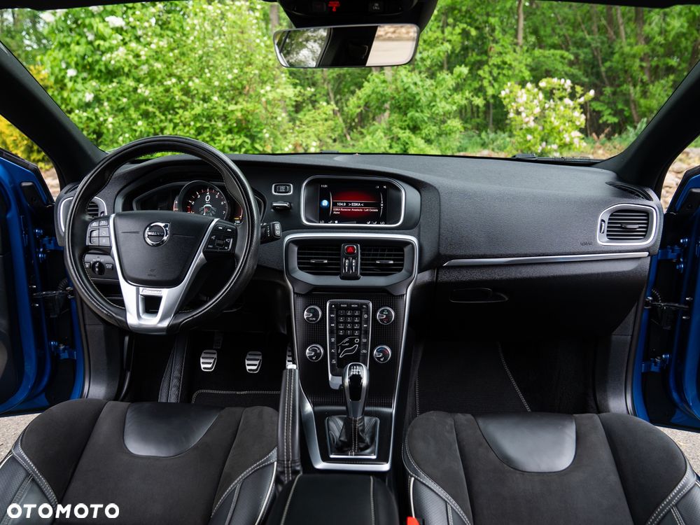 Volvo V40 T2 RDesign - 35