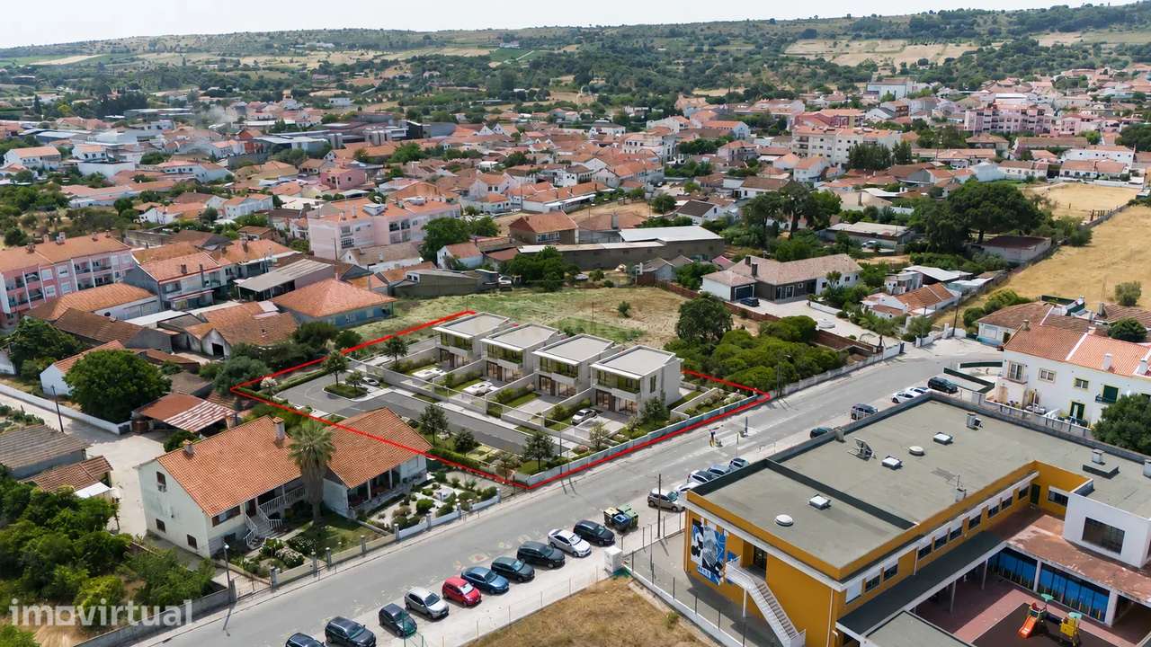 Terreno para construção de 4 moradias no centro da Quinta do Anjo - Grande imagem: 5/11