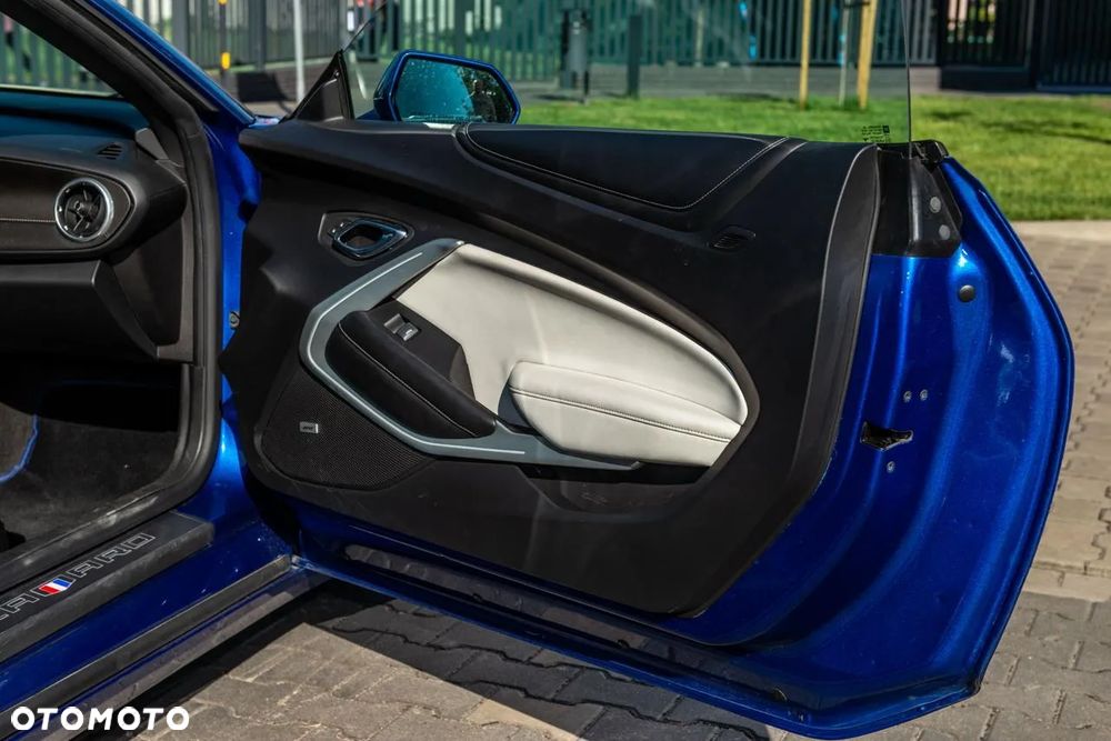 Chevrolet Camaro - 9