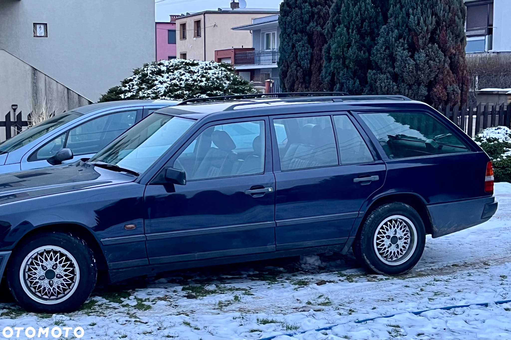Mercedes-Benz W124 (1984-1993) - 12