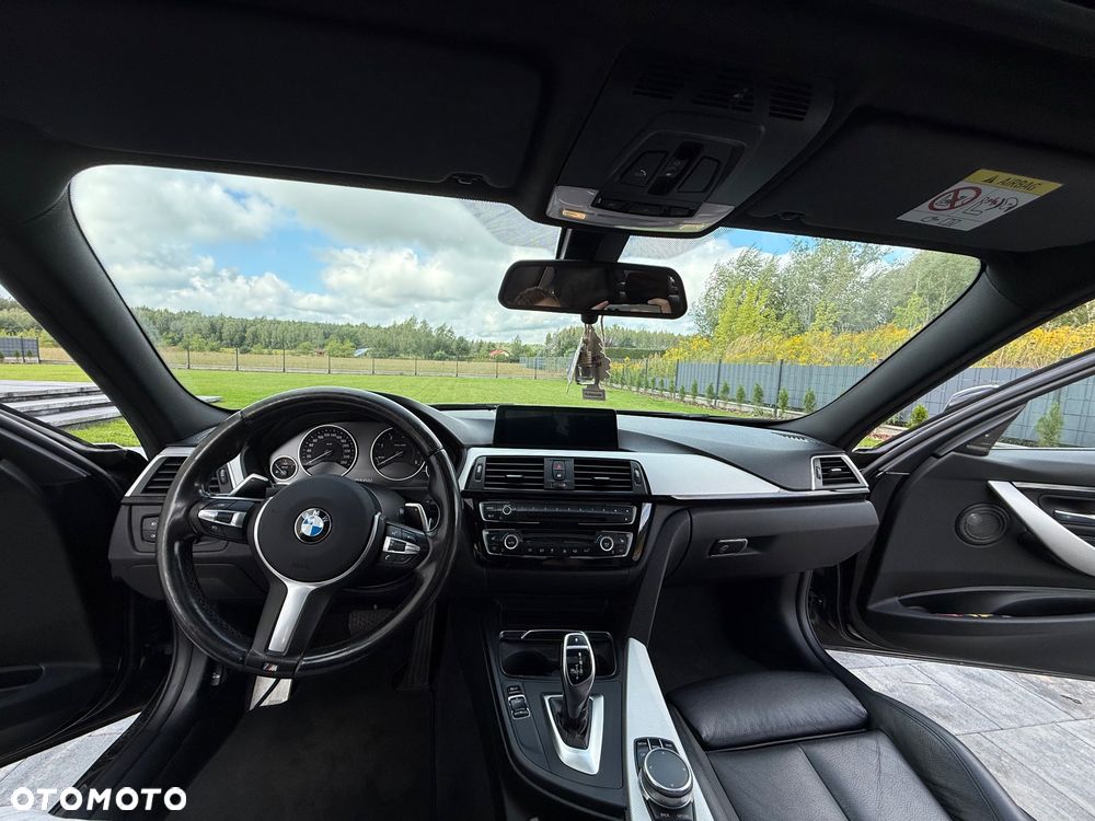 BMW Seria 3 320d M Sport - 17