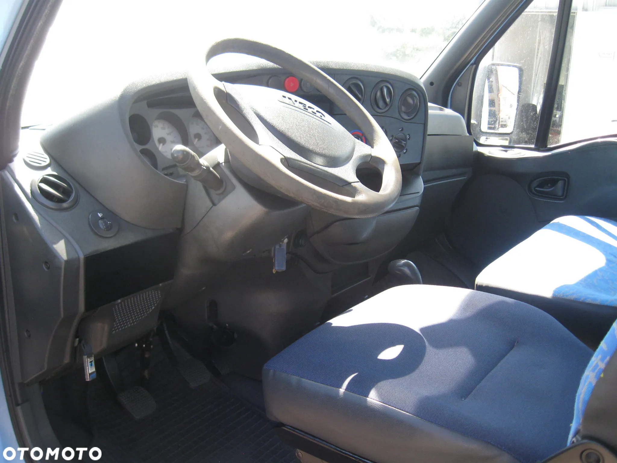 Iveco DAILY 35C. ORYGINALNA  WYWROTKA NA 3- STRONY Z WŁOCH. - 7