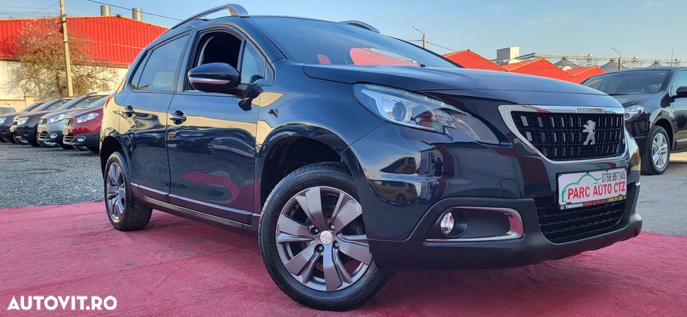 Peugeot 2008 1.2 VTi Access - 1