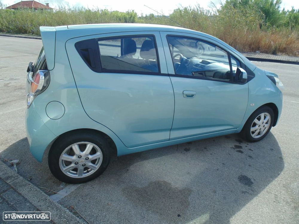 Chevrolet Spark 1.0 LS Bi-Fuel - 8