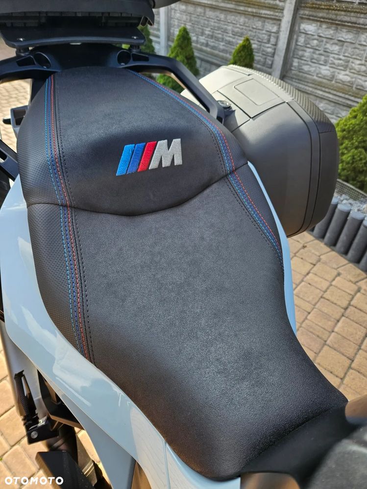 BMW XR - 11