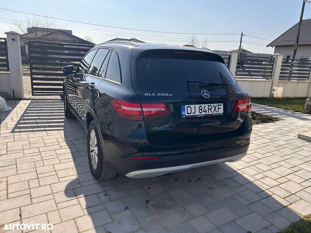 Mercedes-Benz GLC - 6