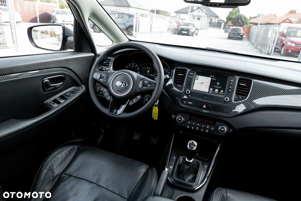 Kia Carens 1.6 GDI S 7os - 27