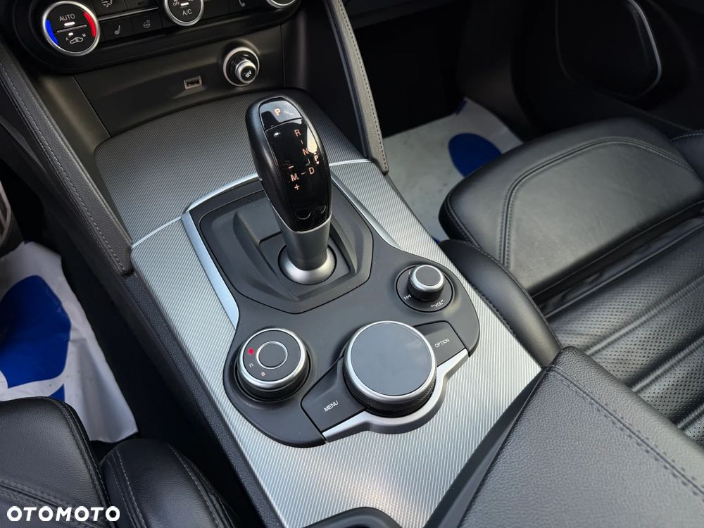 Alfa Romeo Stelvio 2.0 Turbo B-Tech Edition Q4 - 23