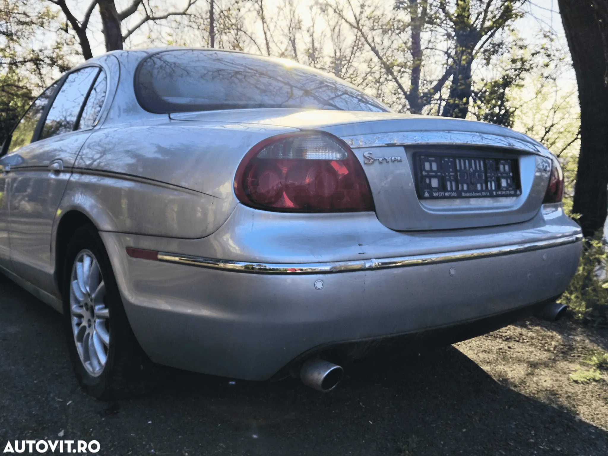 Jaguar S-Type 2.7 D Luxury Aut - 6