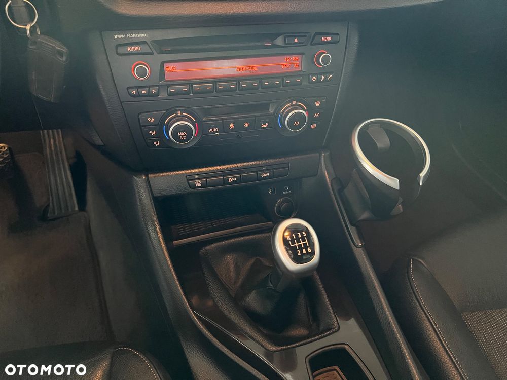 BMW X1 - 18