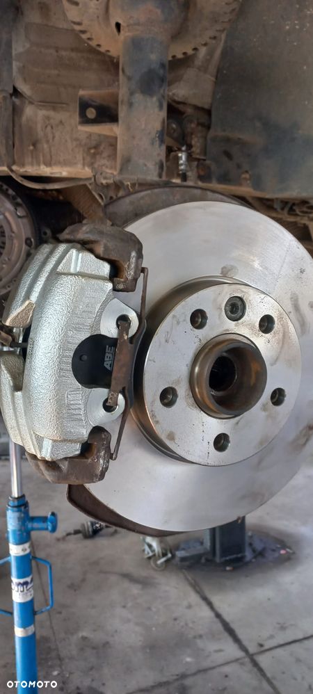 Volkswagen Transporter - 14