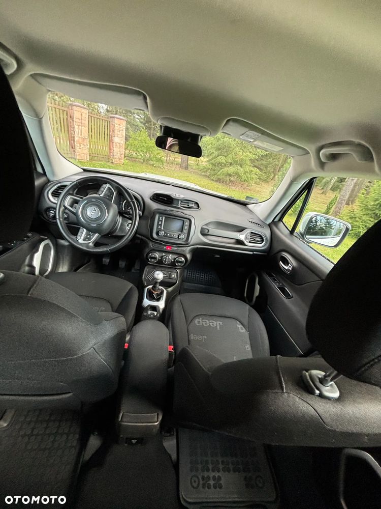 Jeep Renegade 1.6 E-TorQ Longitude FWD - 3