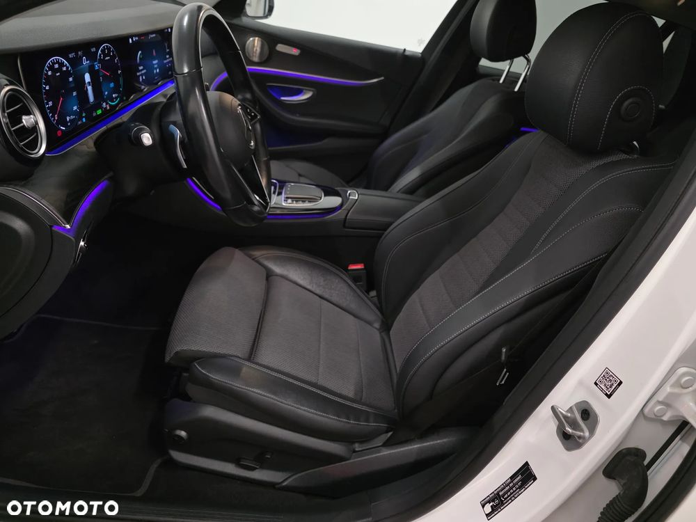 Mercedes-Benz Klasa E 300 de 4-Matic Exclusive - 7