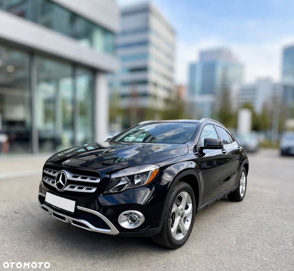 Mercedes-Benz GLA 250 4Matic 7G-DCT Urban - 1