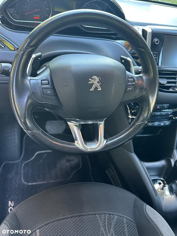 Peugeot 208 1.2 VTi Active ETG5 - 10