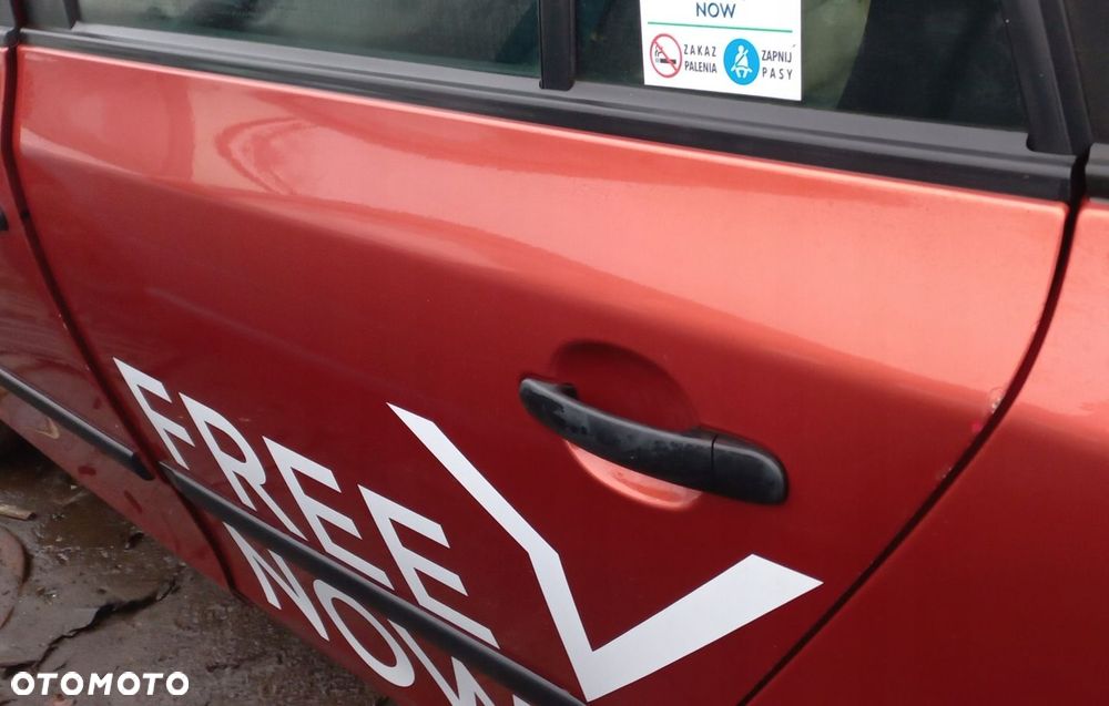 DRZWI TYLNE LEWE SKODA FABIA II KOMBI - 2