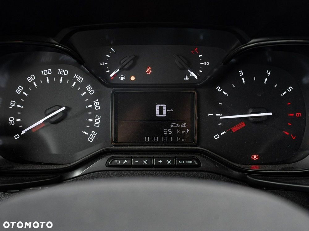 Toyota Proace City - 13