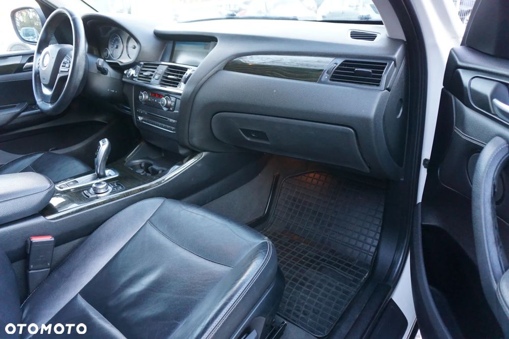 BMW X3 xDrive20d - 15