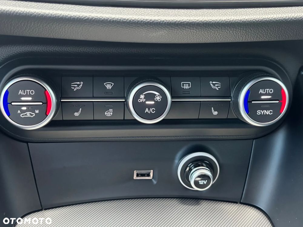 Alfa Romeo Stelvio 2.2 JTDM Executive Q4 - 36