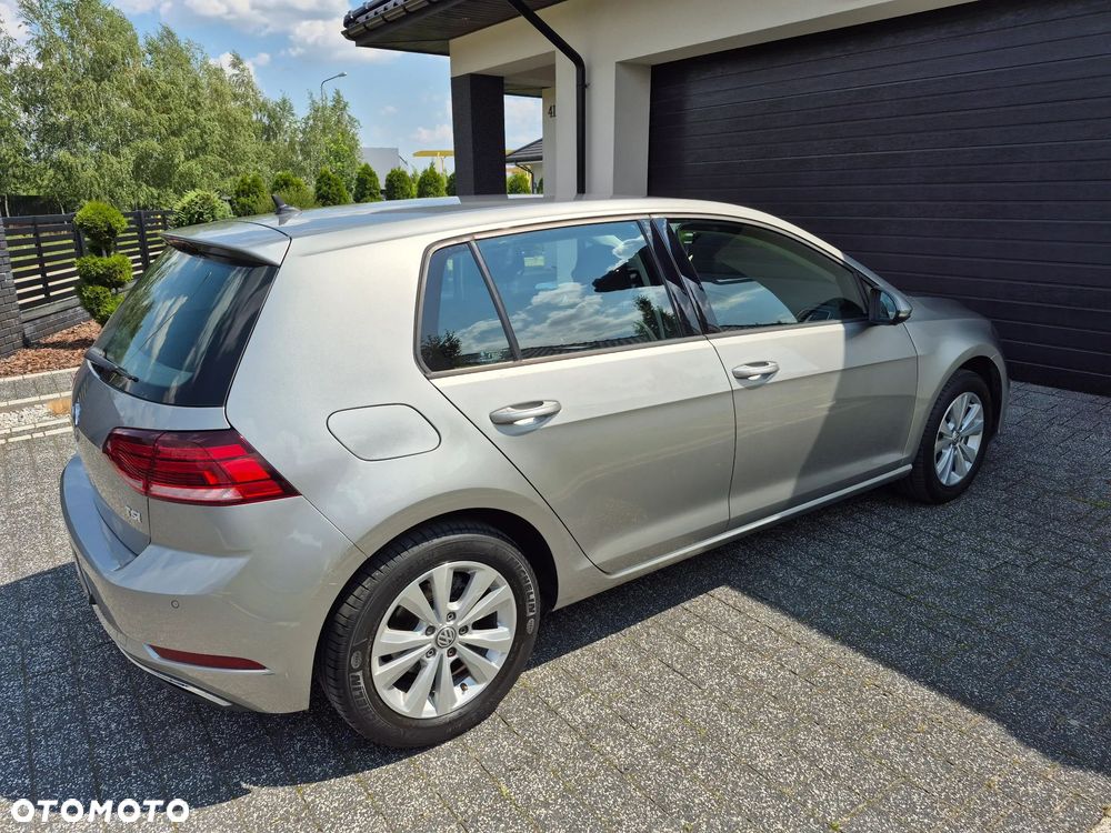Volkswagen Golf 1.0 TSI BMT Comfortline - 6