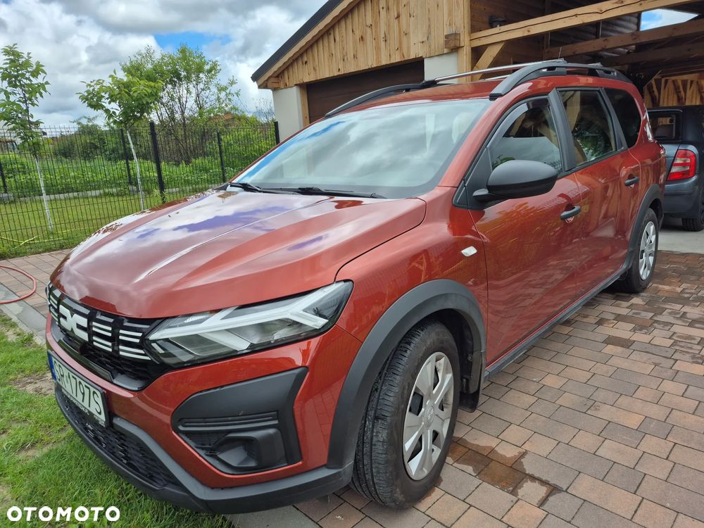 Dacia Jogger 1.0 TCe Essential 7os - 4