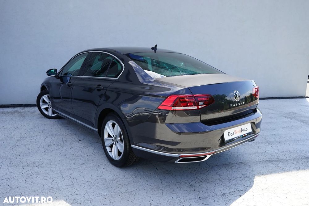 Volkswagen Passat 2.0 TDI DSG Highline - 4