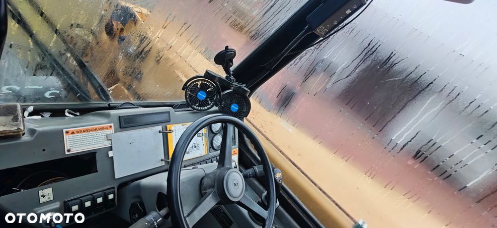 Caterpillar TH 62 - 6