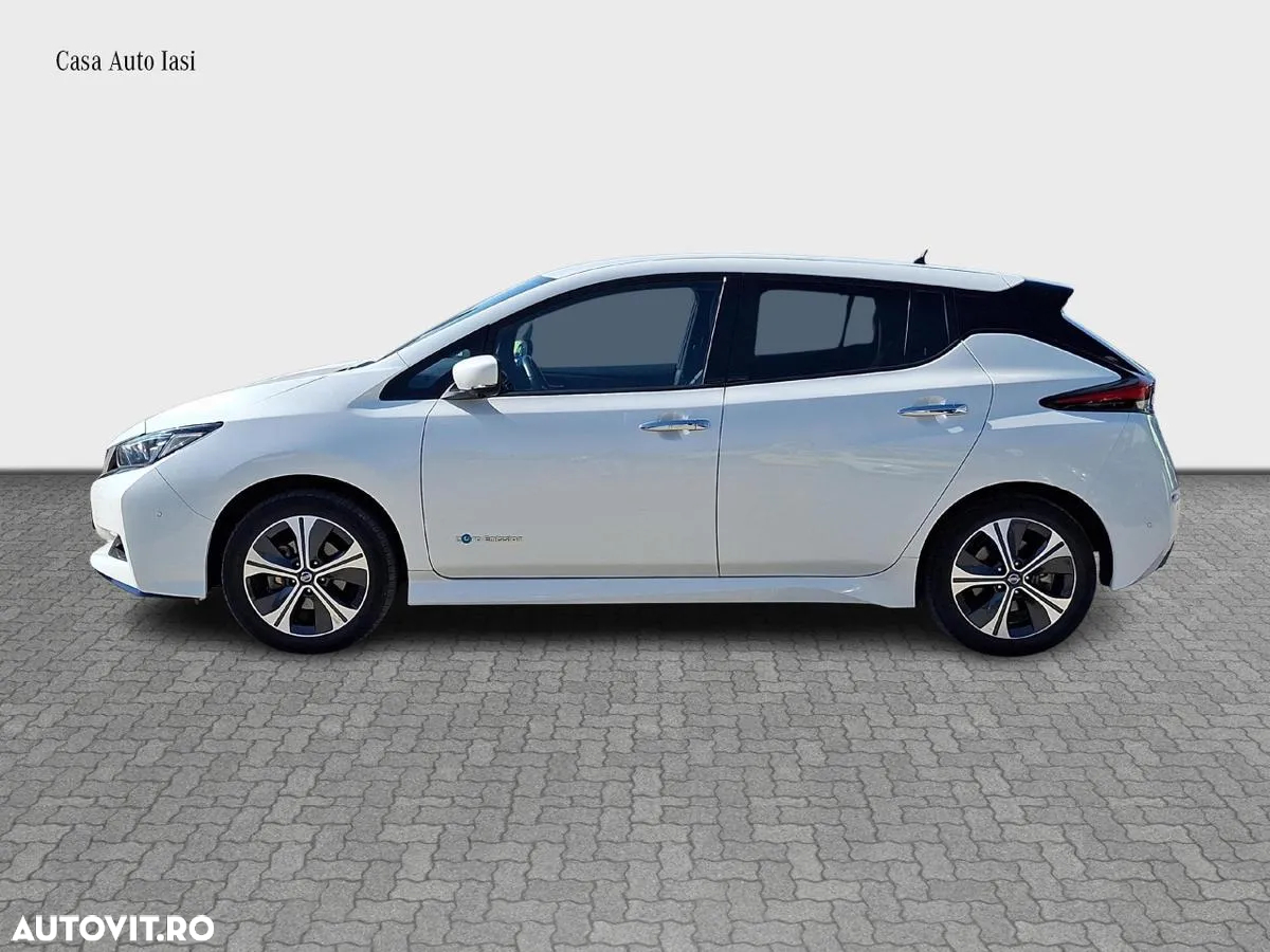 Nissan LEAF Tekna - 2