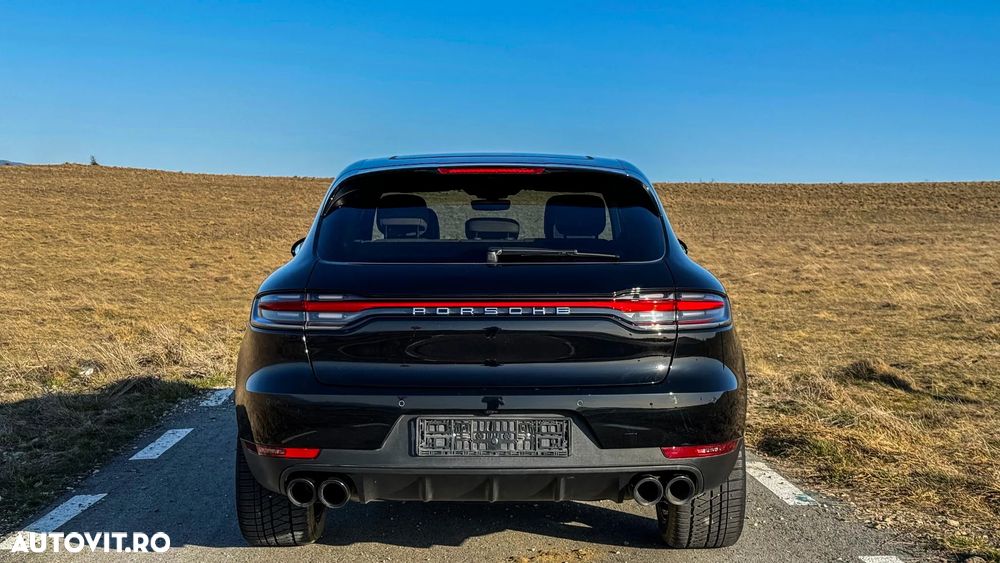 Porsche Macan - 8