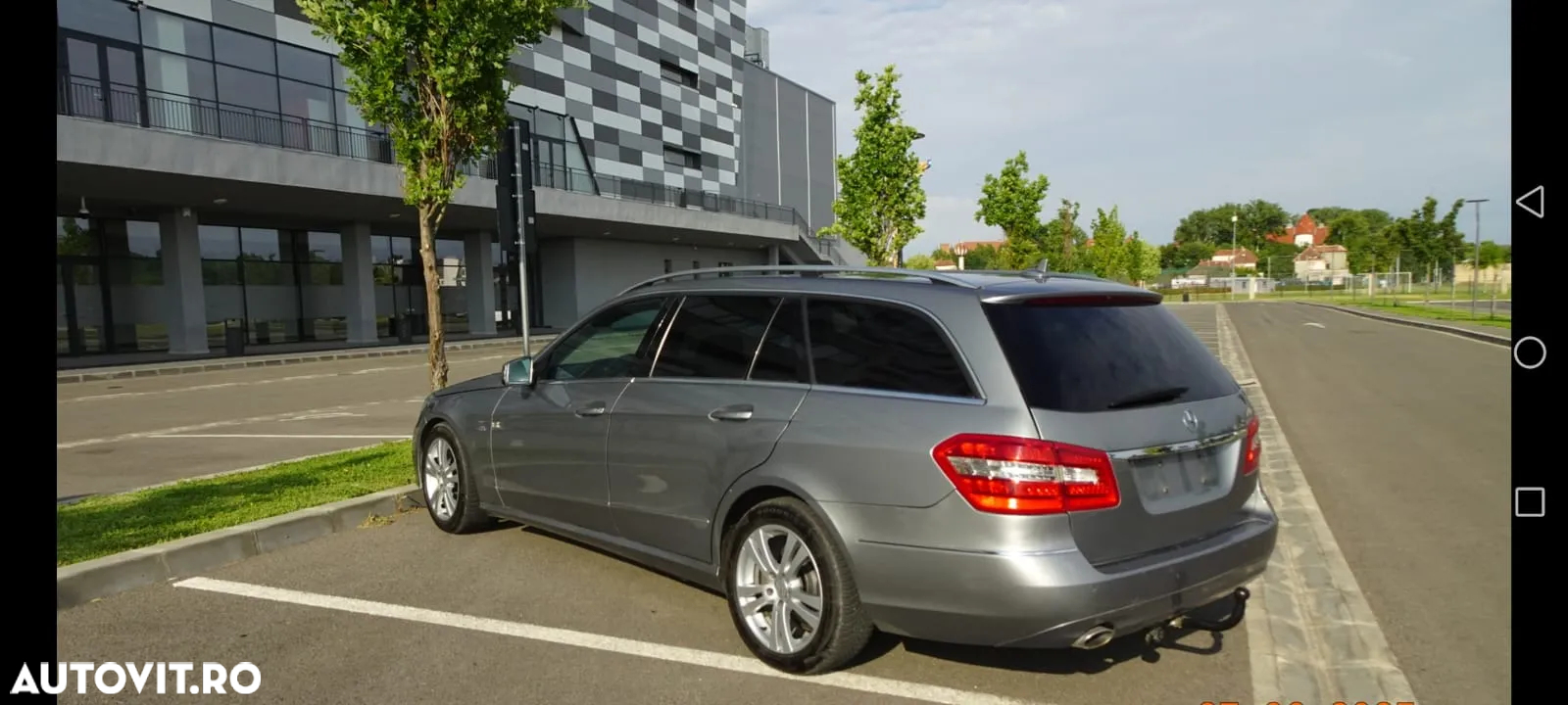 Mercedes-Benz E 220 CDI BlueEfficiency Aut. - 9