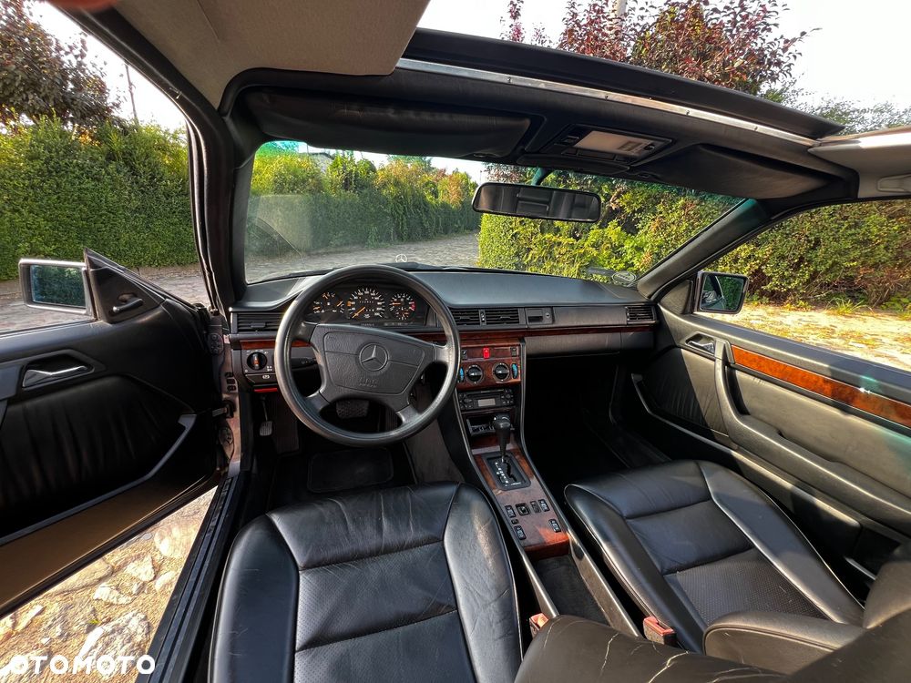 Mercedes-Benz W124 (1984-1993) - 17