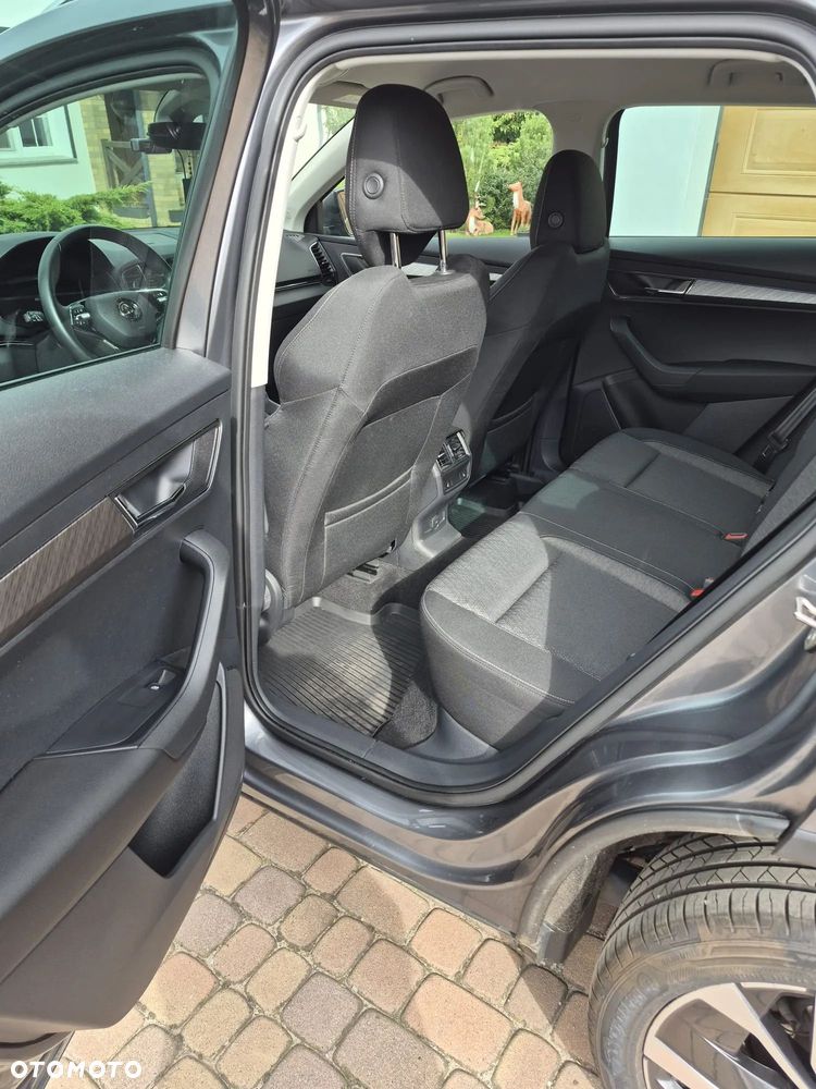 Skoda Karoq 1.5 TSI ACT Style DSG - 6