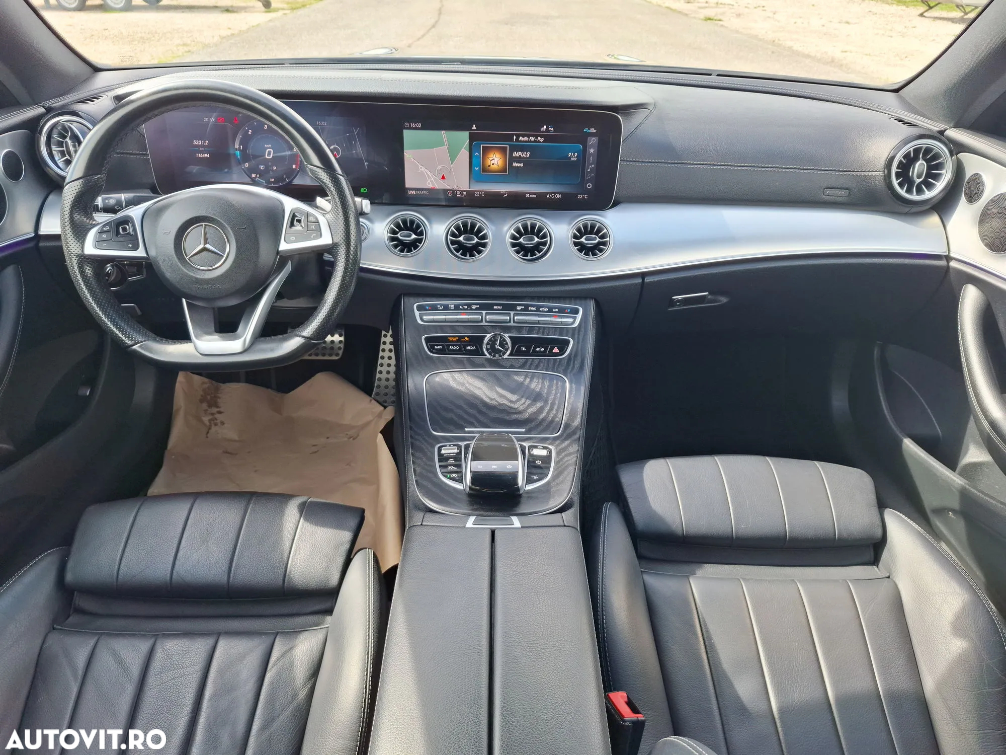 Mercedes-Benz E 220 d 4MATIC Coupe Aut. - 11