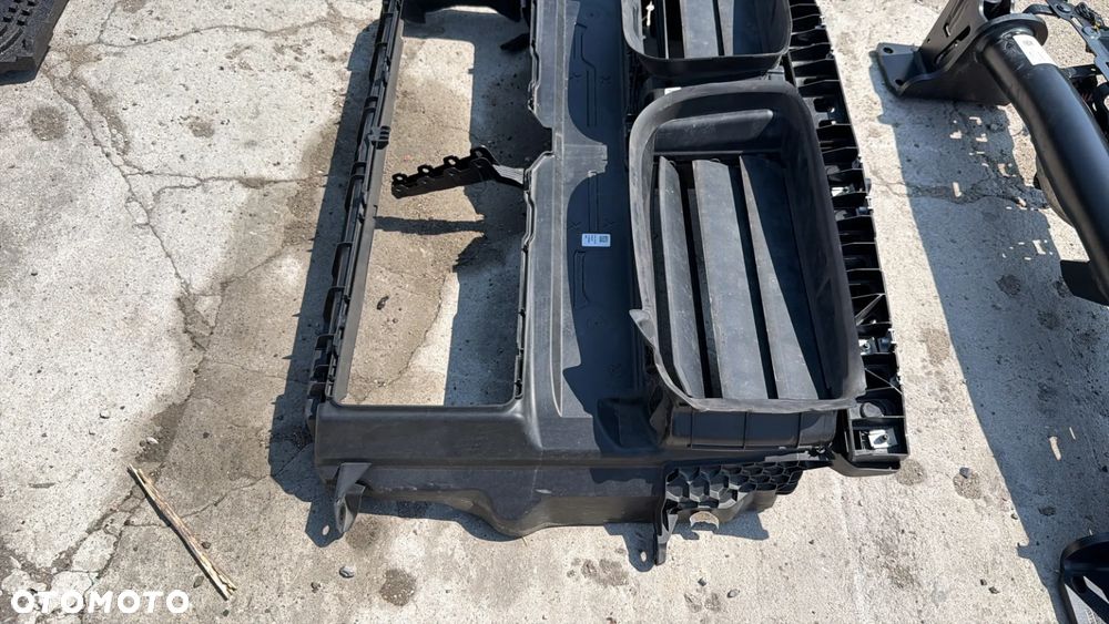 BMW X1 F48 LIFT LCI ROLETA ŻALUZJA KIEROWNICA POWIETRZA WLOT 8077478 - 3