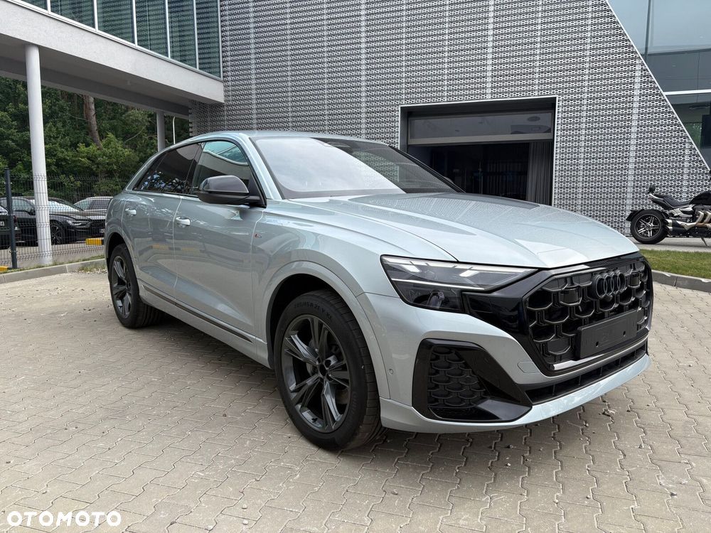 Audi Q8 - 5