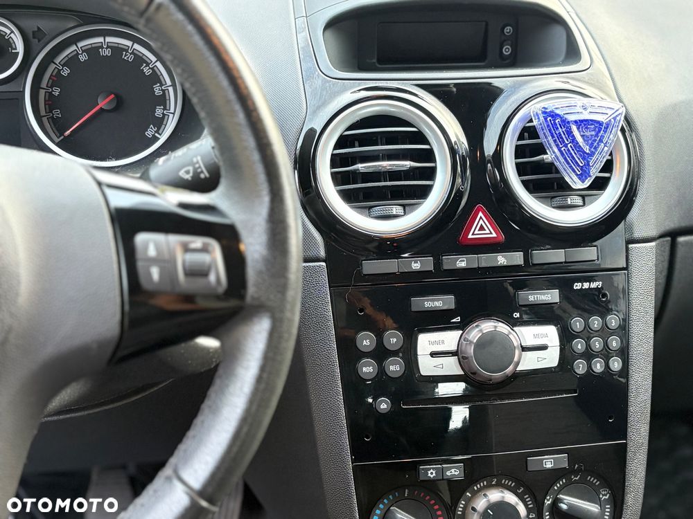 Opel Corsa 1.2 16V Enjoy - 9