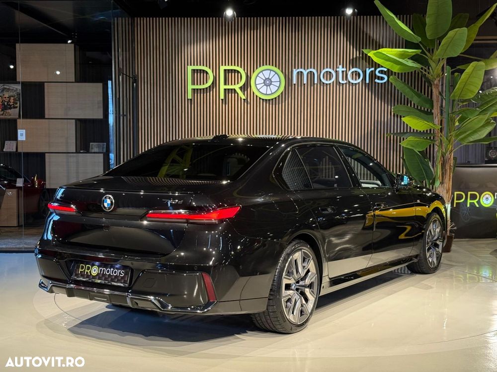 BMW Seria 7 740d xDrive - 12
