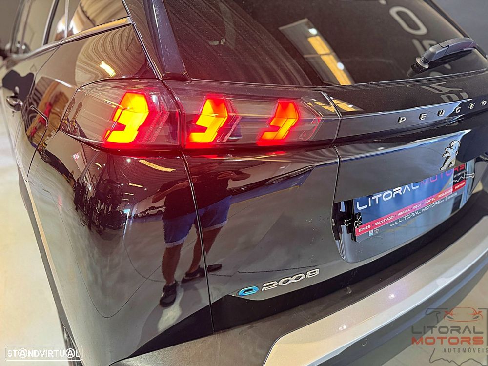 Peugeot e-2008 50 kWh Allure Pack - 9