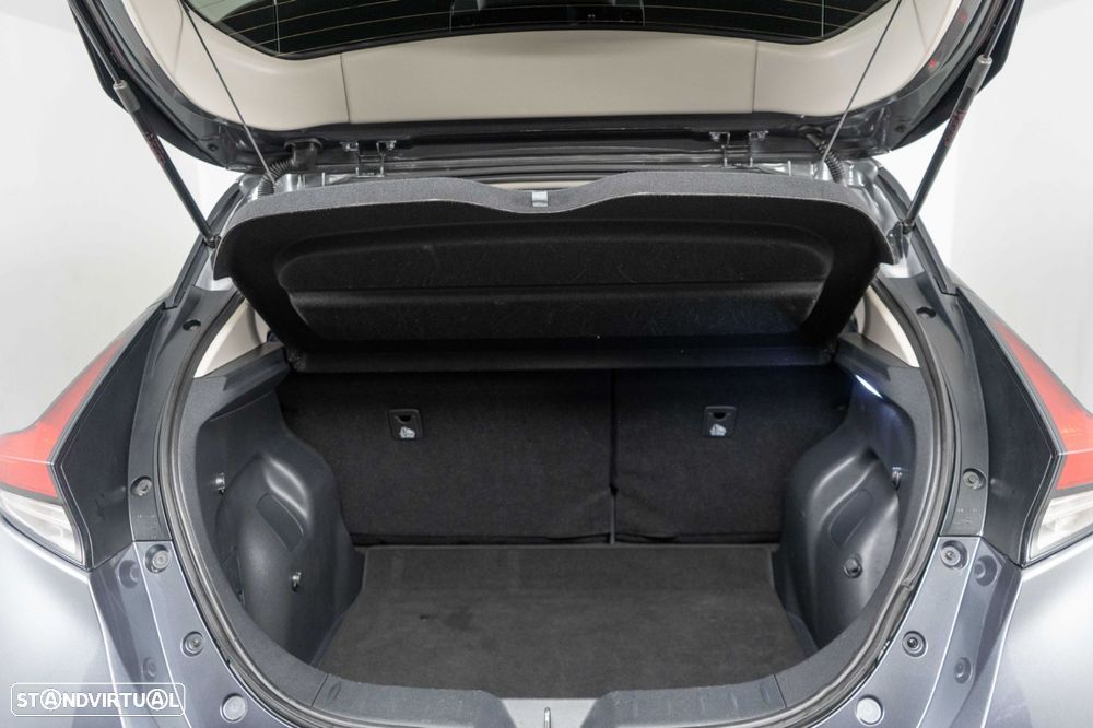 Nissan Leaf N-Connecta - 12