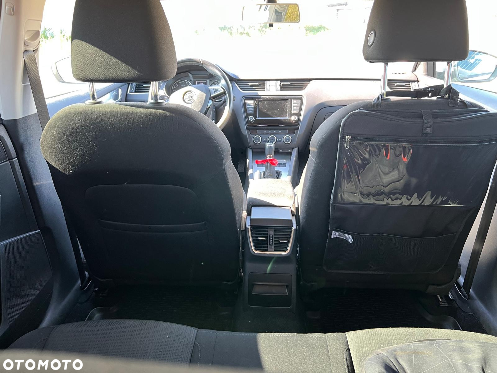 Skoda Octavia 2.0 TDI 4x4 Ambition DSG - 11
