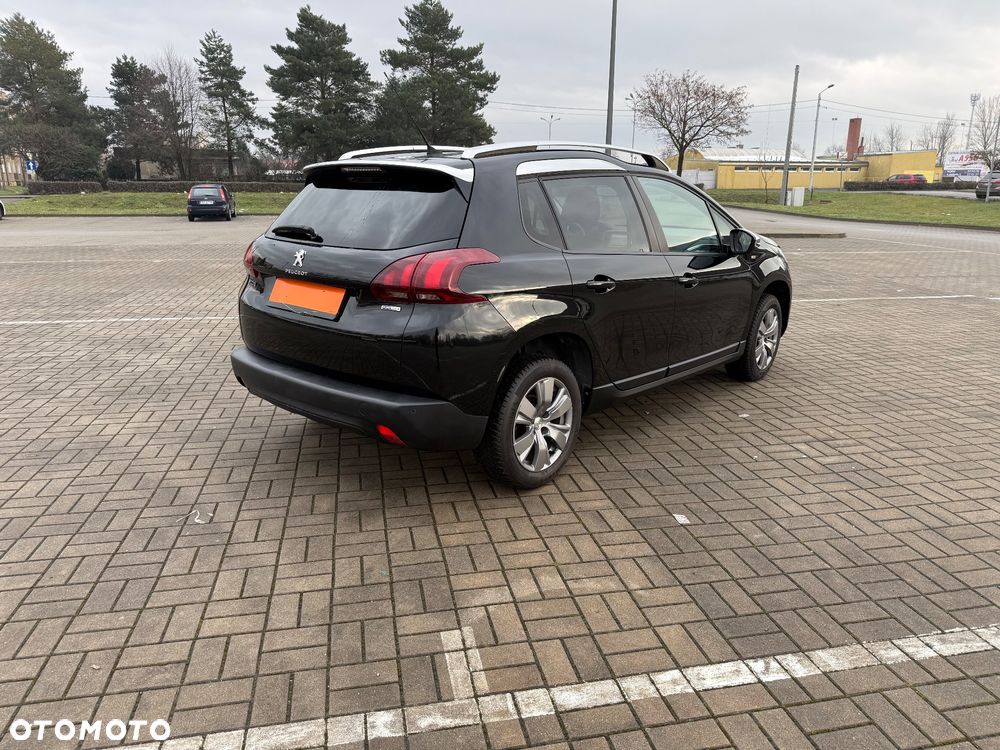Peugeot 2008 PureTech 82 Style - 3