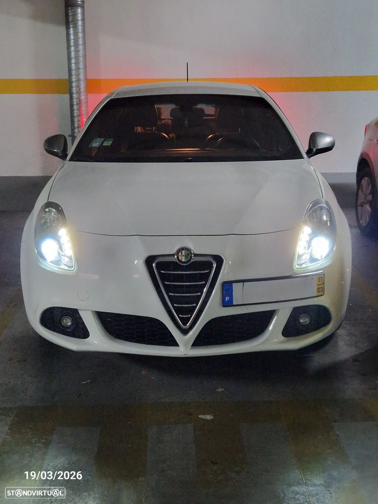 Alfa Romeo Giulietta - 1